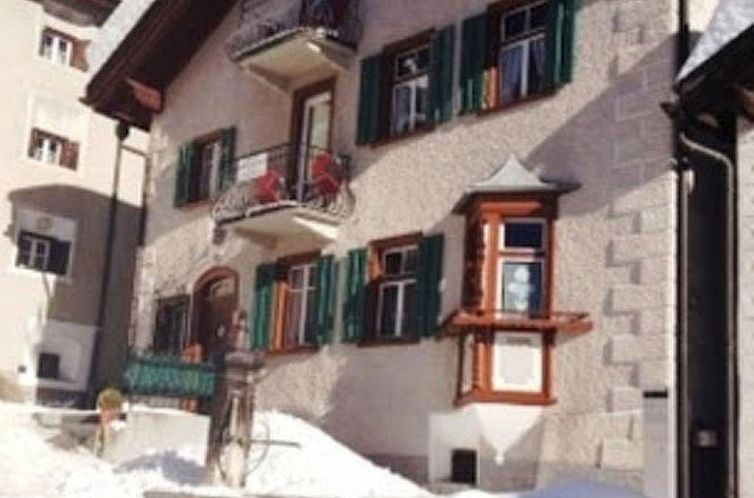 Appartement Ferienwohnungen Chasa Valär, (Scuol).