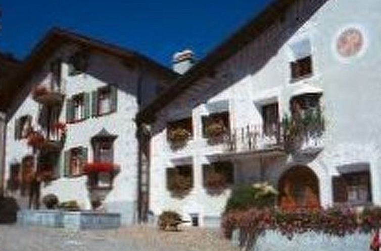 Appartement Ferienwohnungen Chasa Valär, (Scuol).