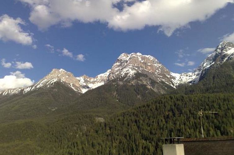 Appartement Ferienwohnungen Chasa Valär, (Scuol).