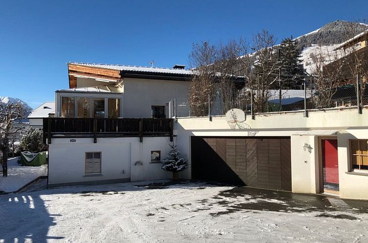Appartement Chasa Bazzi, (Scuol).
