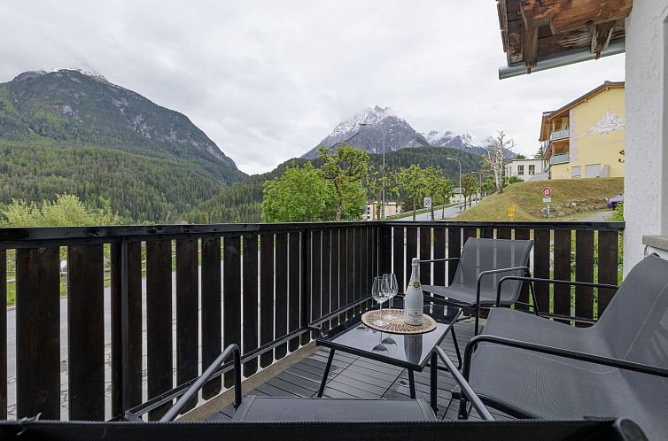 Appartement Haus Bergjuwel Aura, (Scuol)
