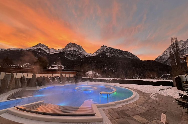 Appartement Chasa Calcagnini, (Scuol).