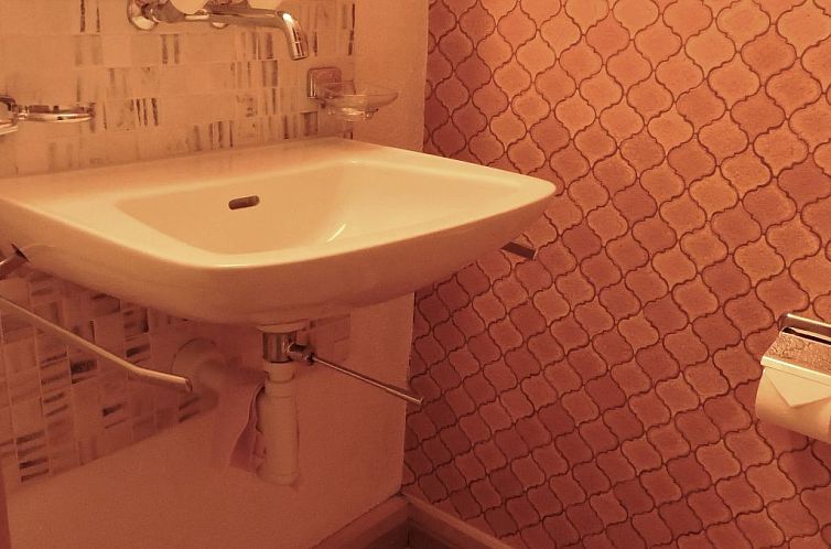 Appartement Chasa Calcagnini, (Scuol).