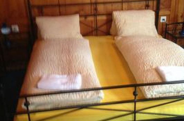 Appartement Ferienwohnungen Chasa Valär, (Scuol)