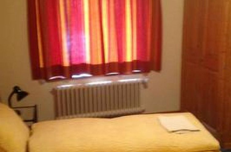 Appartement Ferienwohnungen Chasa Valär, (Scuol)