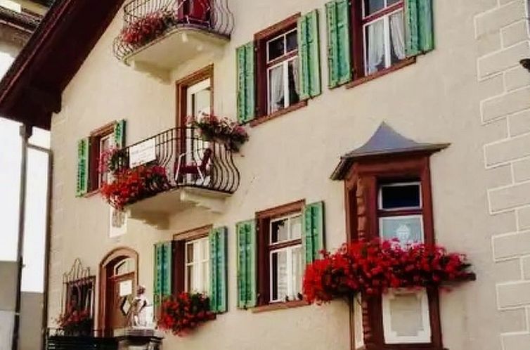 Appartement Ferienwohnungen Chasa Valär, (Scuol)