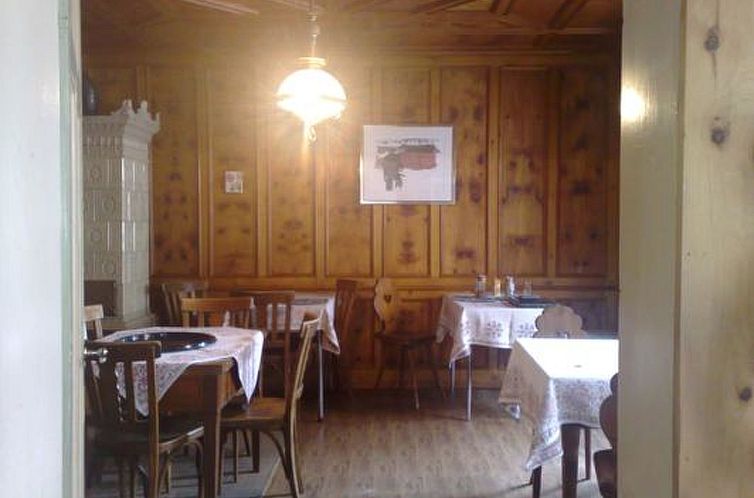 Appartement Ferienwohnungen Chasa Valär, (Scuol)