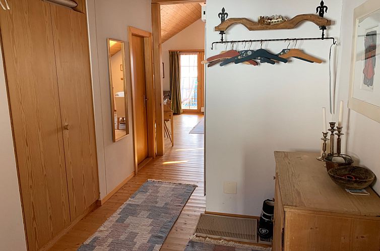 Appartement Haus Vicasa, Andiast, (Andiast).