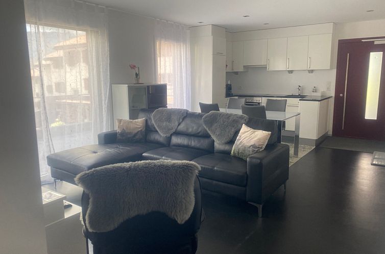 Appartement Denter Uauls Tanno, Vella, (Vella).