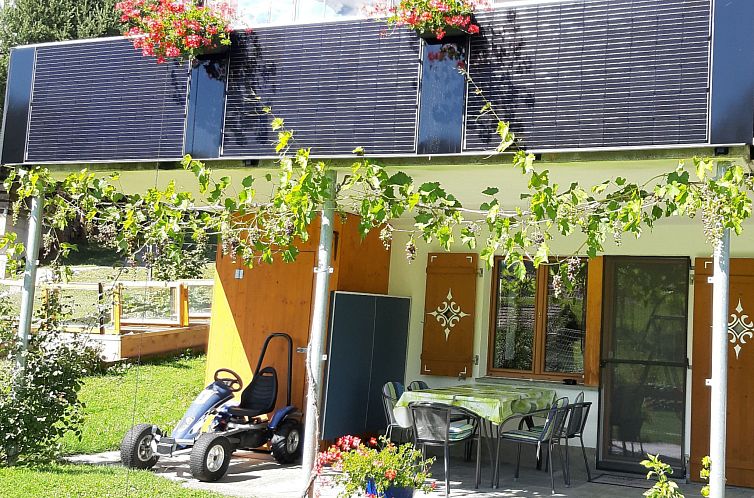 Appartement Schweizer, Obersaxen-Affeier, (Obersaxen), 34006