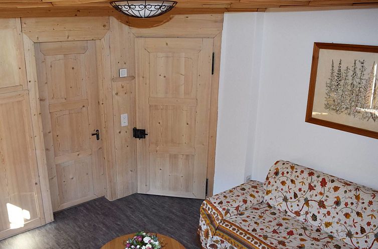 Appartement Gyrgarta, Obersaxen-Meierhof, (Obersaxen), 34066