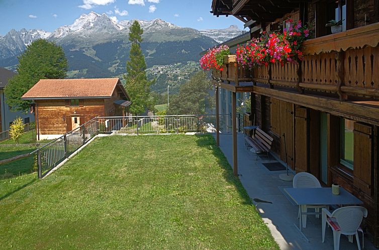 Appartement Genoveva Sax, Obersaxen-Meierhof, (Obersaxen).