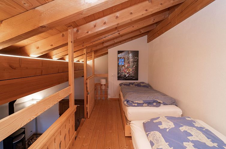 Appartement Cresta 54, Obersaxen-Misanenga, (Obersaxen),