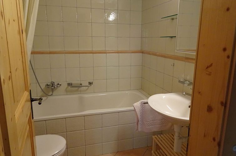 Appartement Gadahüs Elvers, Obersaxen-Misanenga, (Obersaxen