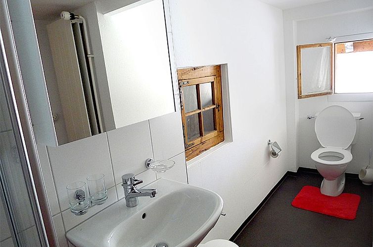 Appartement Ferienhaus Casa Cadruvi, Obersaxen-Giraniga, (Ob