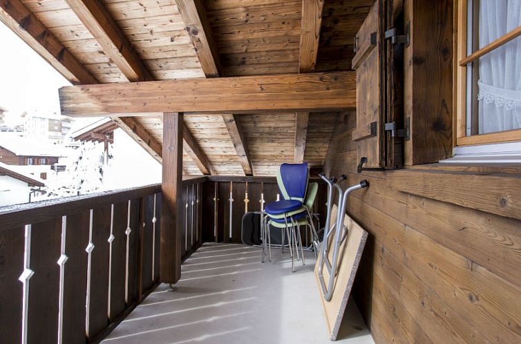 Appartement Arzgruoba, Obersaxen-Misanenga, (Obersaxen), 340
