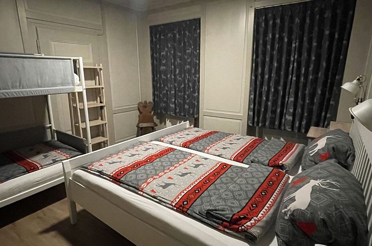 Appartement Plaz 117, (Ftan).