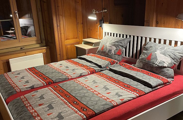Appartement Plaz 117, (Ftan).