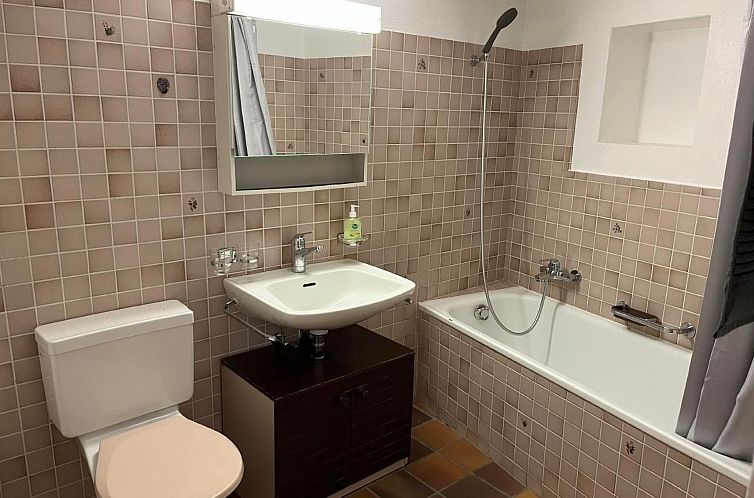 Appartement Gemütlich eingerichtete Ferienwohnung "Chasa"