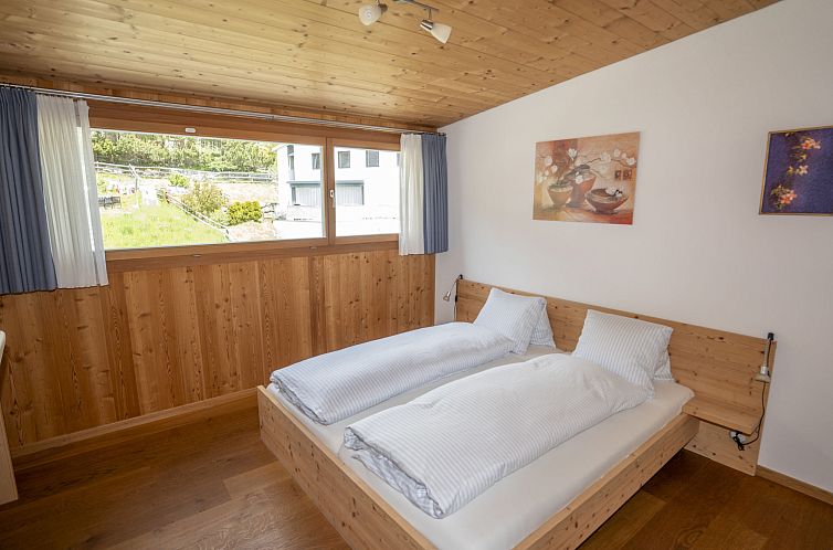 Appartement Chasa Flora, (Ftan).