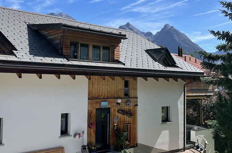 Appartement Chasa Cumulus/HP Ferienwohnung Sainas 139 A, (Ft