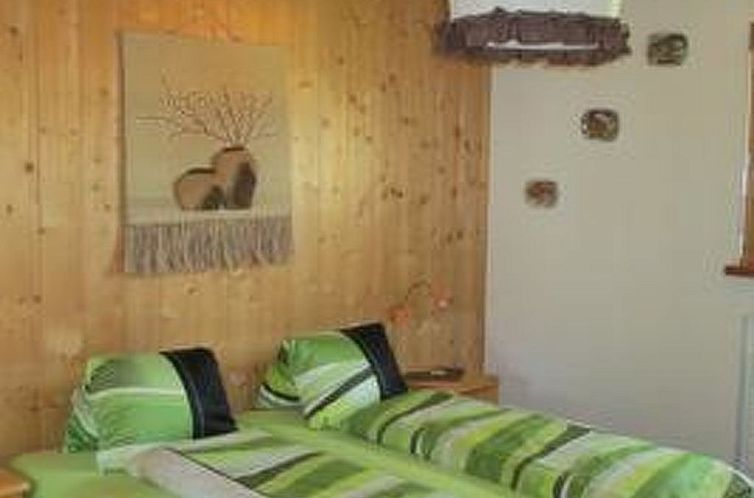 Appartement Chasa Cumulus/HP Ferienwohnung Sainas 139 A, (Ft