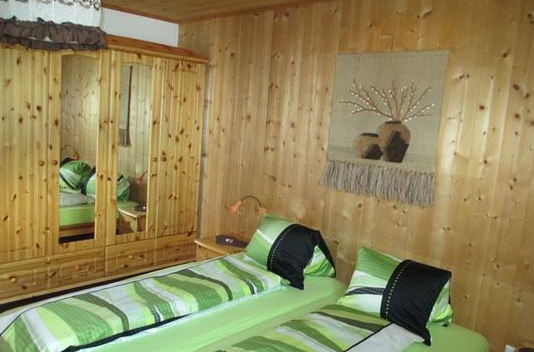 Appartement Chasa Cumulus/HP Ferienwohnung Sainas 139 A, (Ft
