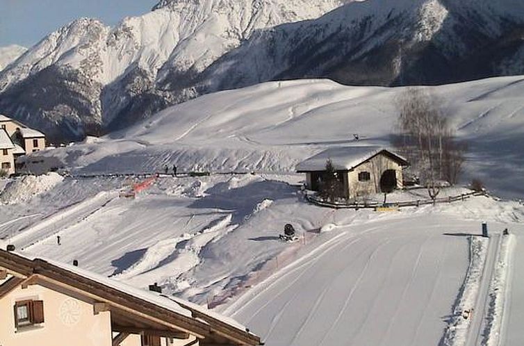 Appartement Chasa Stella, (Ftan).