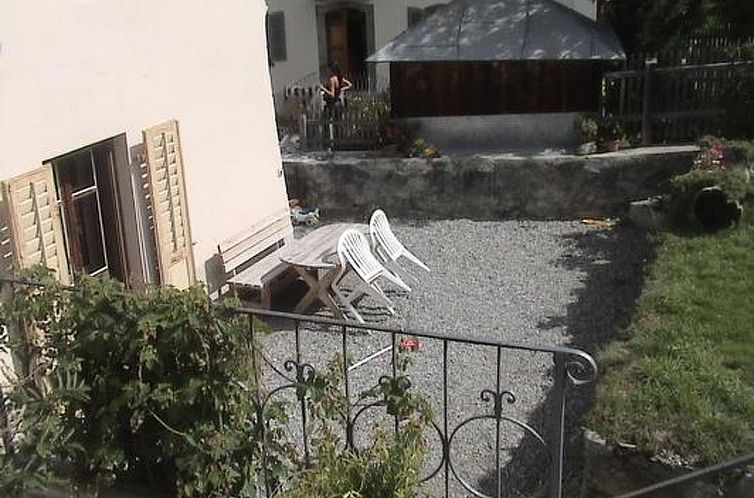 Appartement Chasa Stella, (Ftan).