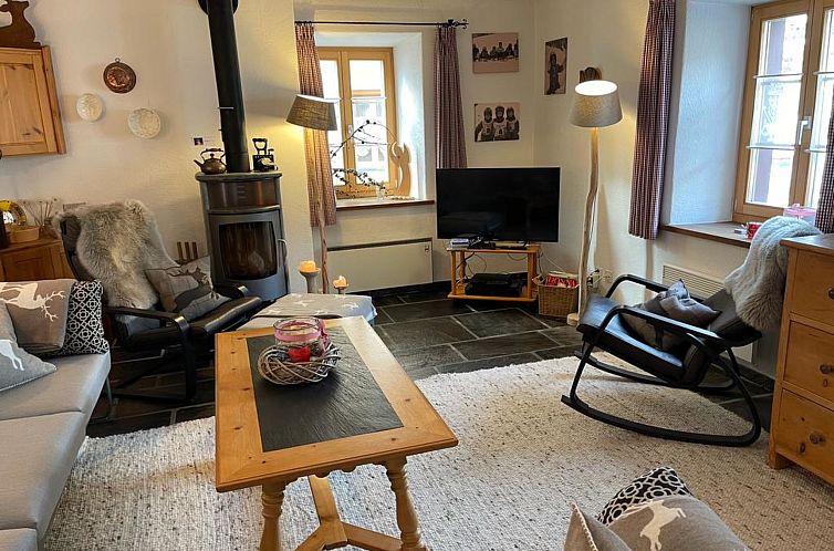 Appartement Mugliner 117A, (Ftan).