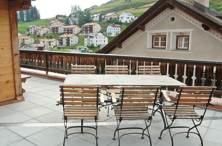 Appartement Mugliner 117A, (Ftan).