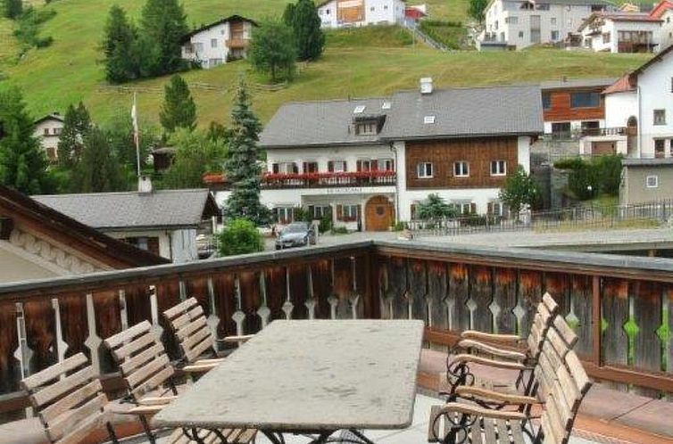 Appartement Mugliner 117A, (Ftan).