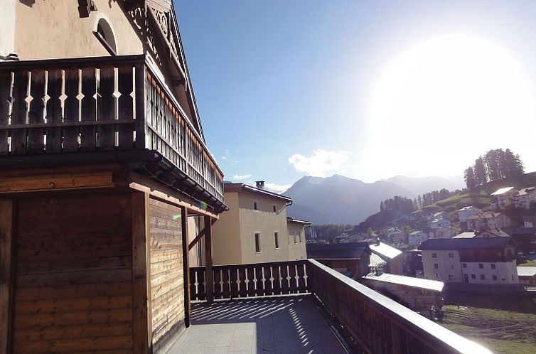 Appartement Mugliner 117A, (Ftan).