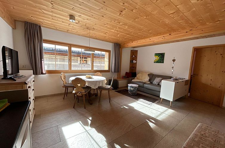 Appartement Stalletta, (Ftan).