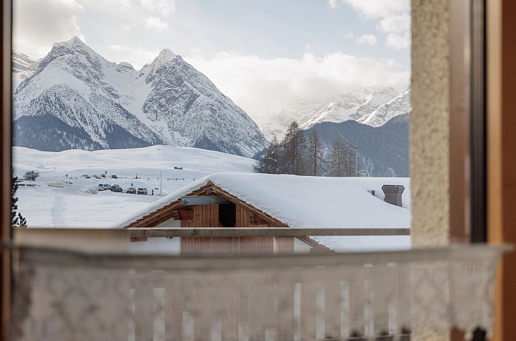 Appartement Plazzöl 111B, (Ftan).
