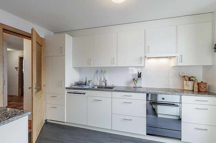 Appartement Plazzöl 111B, (Ftan).