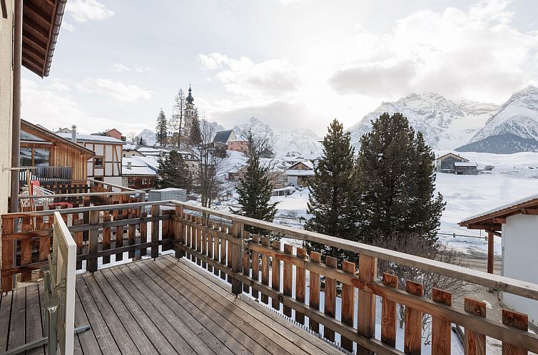 Appartement Plazzöl 111B, (Ftan).