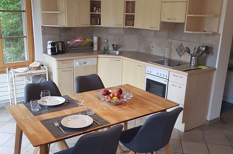 Appartement Iten, (Ftan).