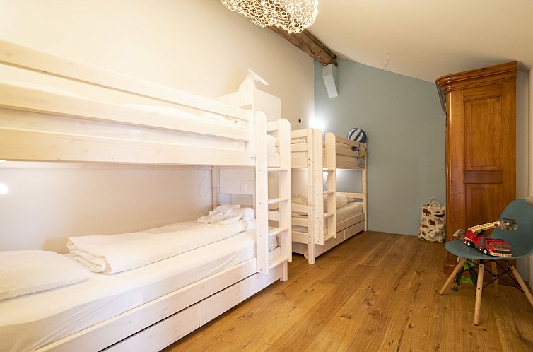 Appartement Chasa Muntanella, (Ftan).