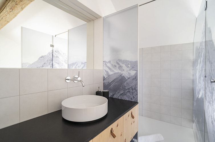 Appartement Chasa Muntanella, (Ftan).