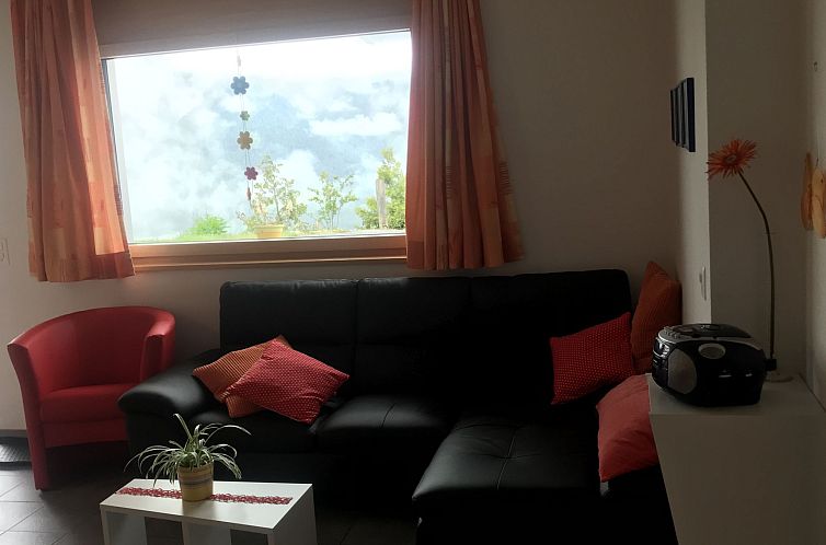 Appartement Fionas 264, (Ftan).