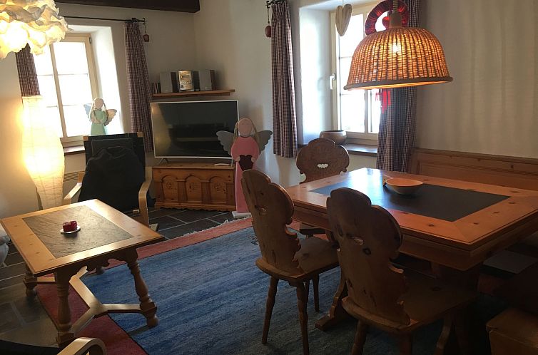 Appartement Mugliner 117A, (Ftan)