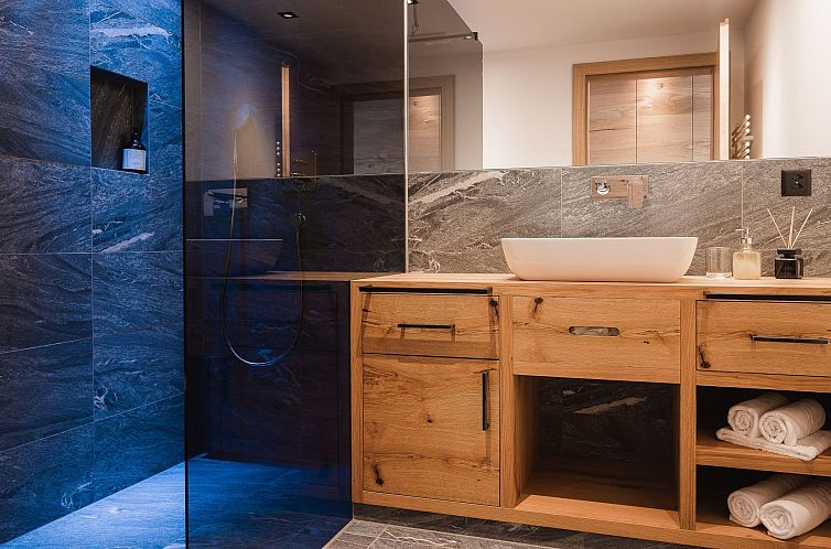 Appartement Avero Lodge, (Samnaun-Compatsch).