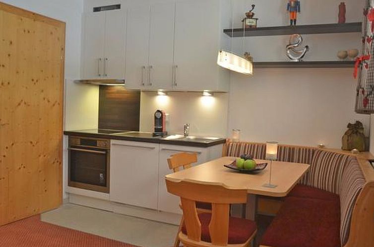 Appartement Chasa SERAINA, (Samnaun-Dorf).