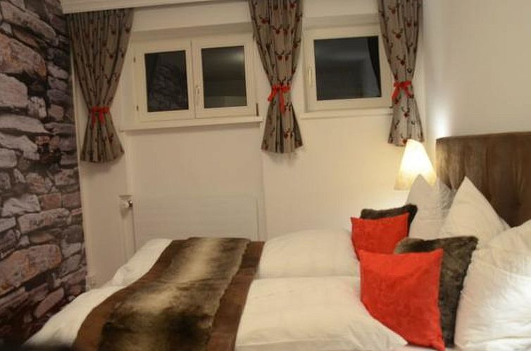 Appartement Chasa SERAINA, (Samnaun-Dorf).