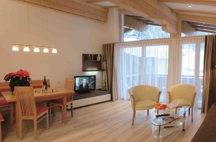 Appartement Chasa SERAINA, (Samnaun-Dorf).