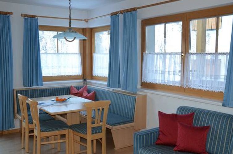 Appartement Haus Helvetia, (Samnaun-Compatsch).