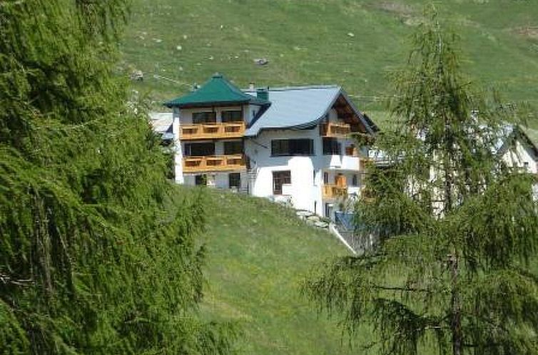 Appartement Chasa Sulai, (Samnaun-Laret).