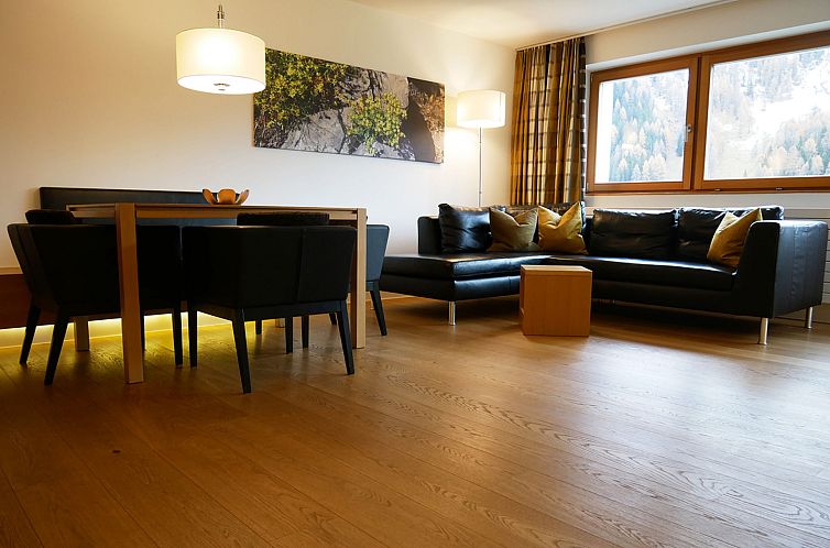 Appartement Das Felaria, (Samnaun-Laret).
