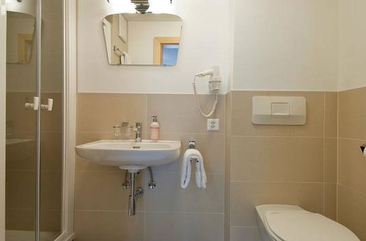 Appartement Chasa Sulai, (Samnaun-Laret).